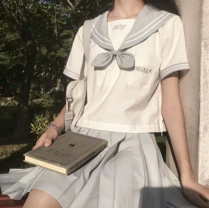 曼塔,曼塔:兹沃特泰尔