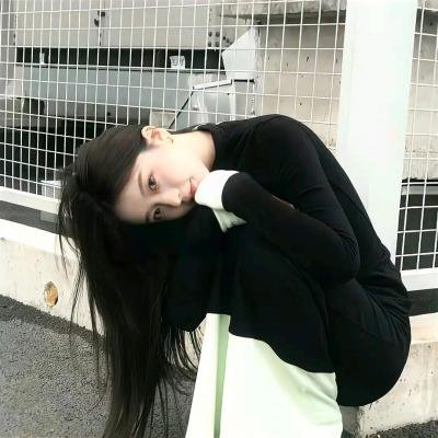 鬣狗式生存日版